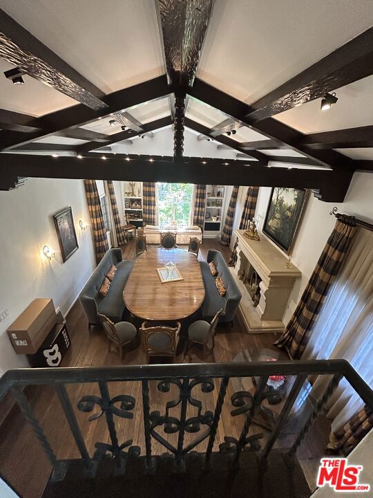 Property photo of 512 N Palm DR