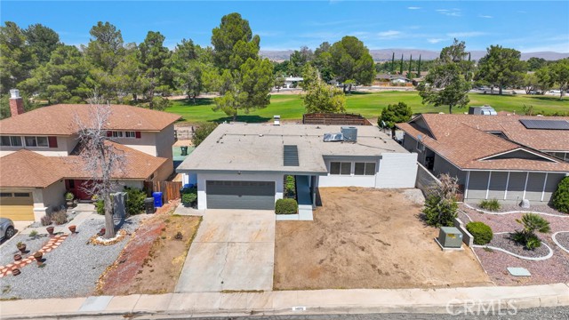 Property photo of 14075 Wimbleton DR