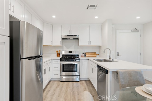Property photo of 419 N Chandler AV