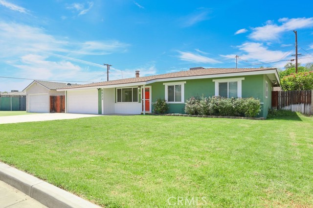 Property photo of 6623 Lessie LN
