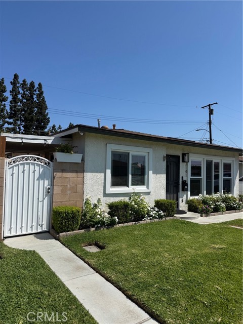 Property photo of 13141 Cedar ST