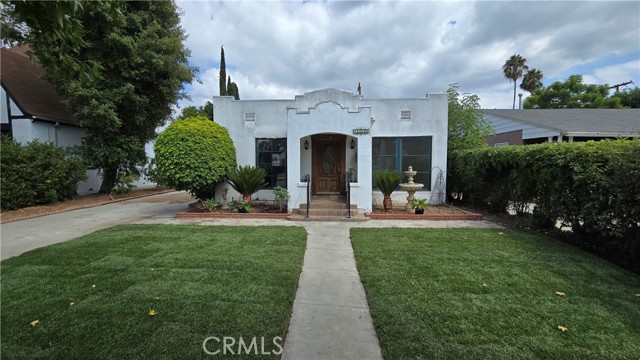 Property photo of 1216 E Cottage Grove DR