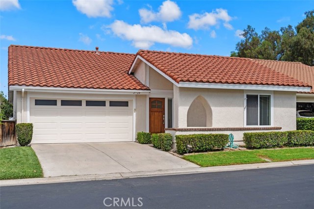 Property photo of 27724 Calle Valdes