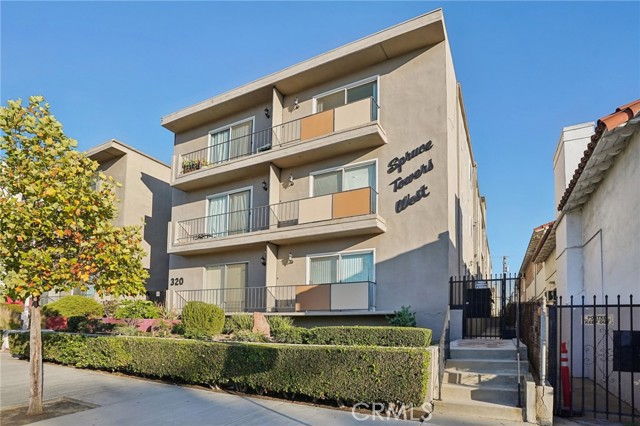 Property photo of 320 E Spruce