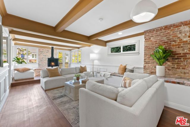 Property photo of 10320 Mississippi AV