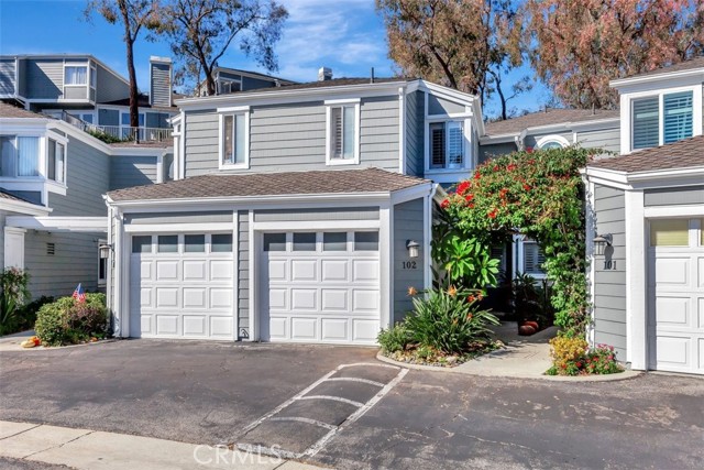 Property photo of 102 Santa Rosa CT