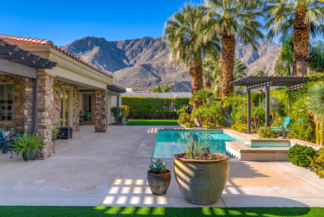 Property photo of 38760 Maracaibo CR