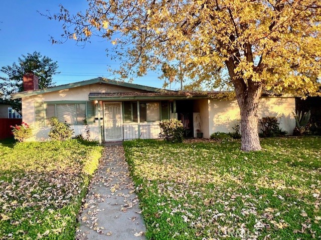 Property photo of 9621 Mills Ave