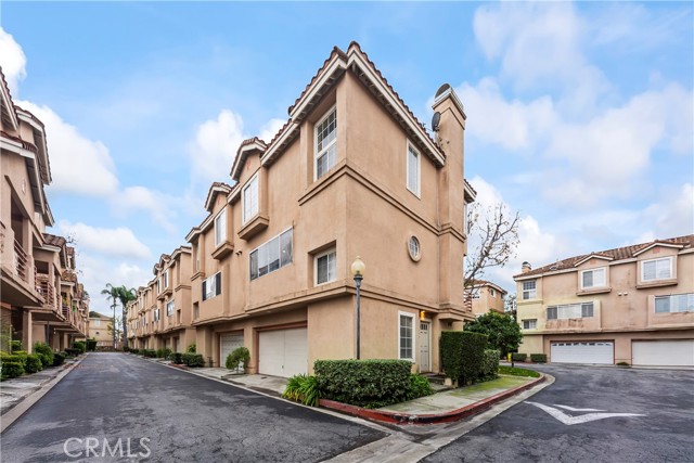 Property photo of 13957 Lemoli AV