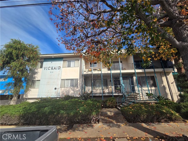 Property photo of 913 Victor