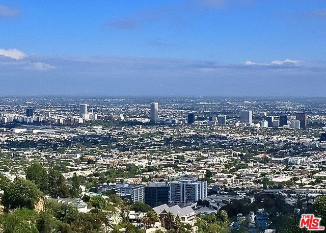 Property photo of 8835 Evanview DR