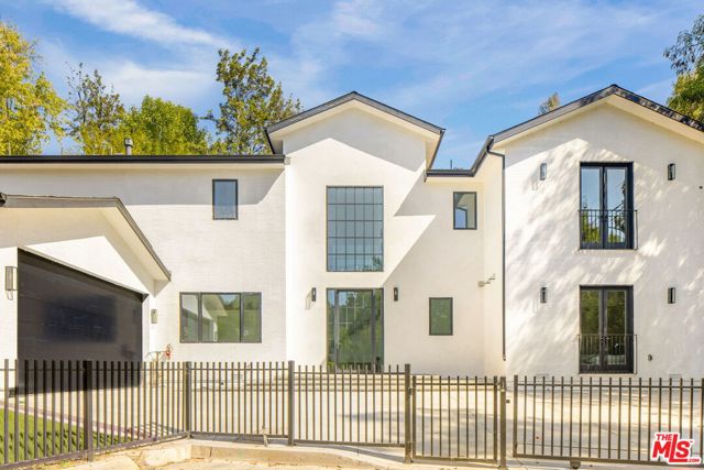 Property photo of 16815 Shileno PL