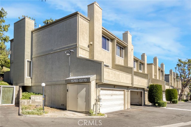 Property photo of 15760 Midwood