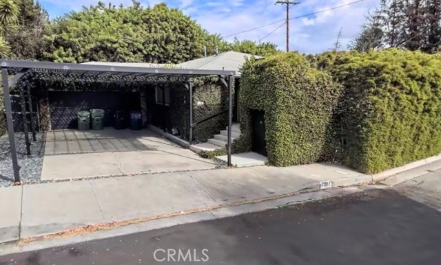 Property photo of 7361 Flight AV