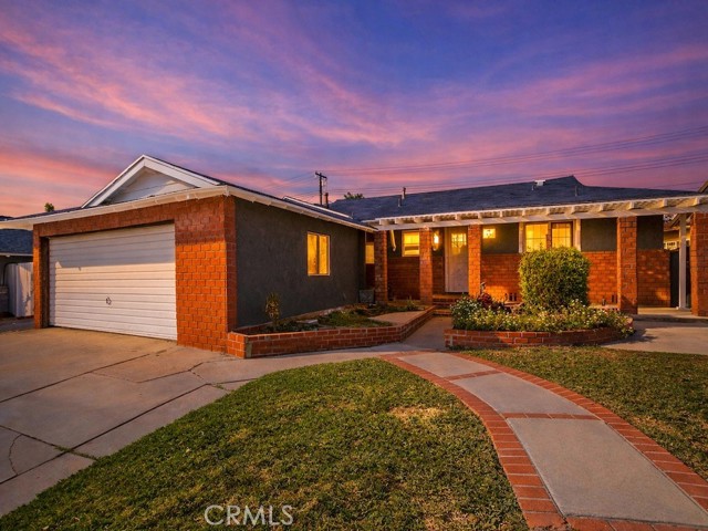 Property photo of 14829 Gagely DR