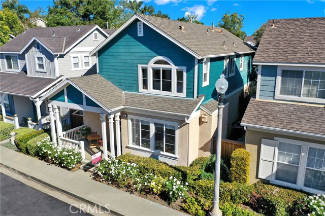 Property photo of 51 Picket LN