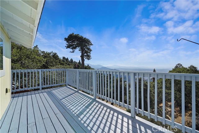 Property photo of 22781 Crest Forest DR