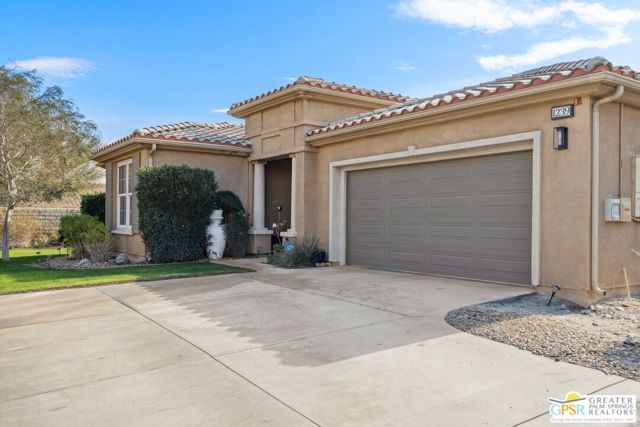 Property photo of 1239 Cassia TR