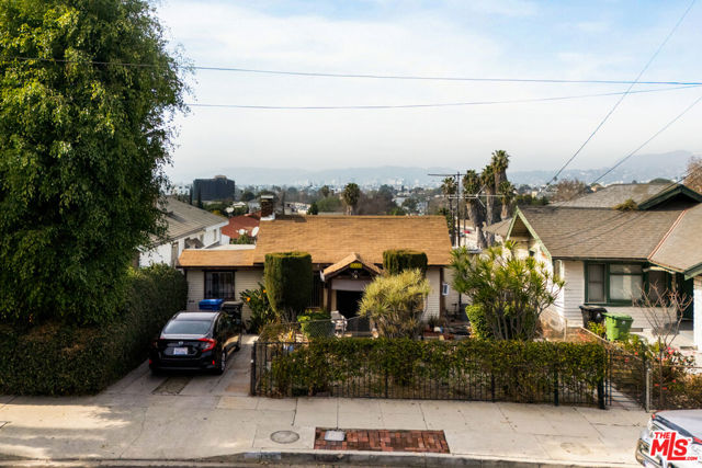 Property photo of 355 N Occidental BL