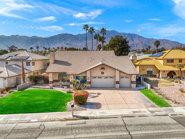 Property photo of 29865 Whispering Palms TR