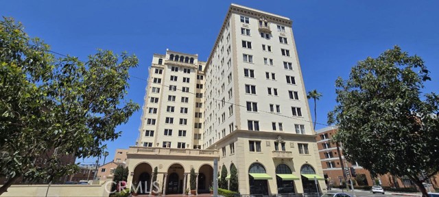 Property photo of 315 W 3rd ST