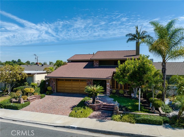 Property photo of 5144 Meadow Wood AV
