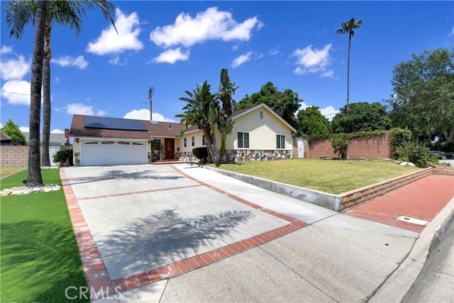 Property photo of 1305 E Eckerman AV