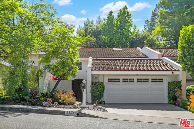 Property photo of 2771 Claray DR