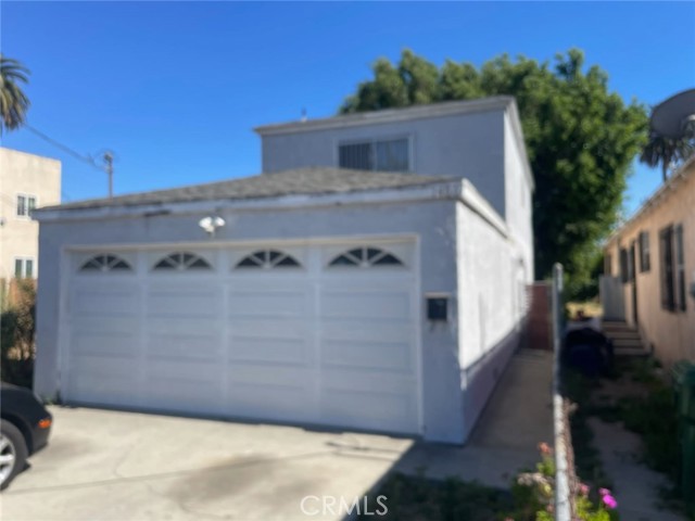 Property photo of 1466 W 35th ST