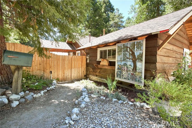 Property photo of 41394 Valley Of The Falls DR