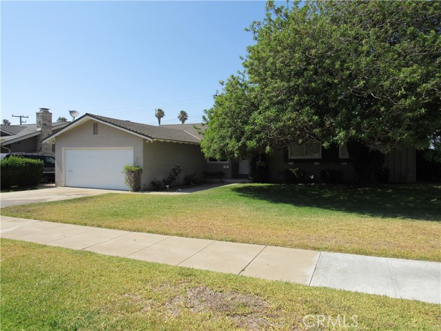Property photo of 445 E Hoover AV