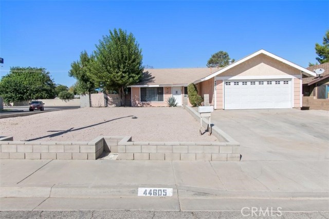 Property photo of 44605 Gillan AV