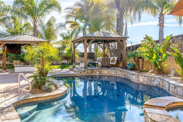 Property photo of 36929 Avocado CT
