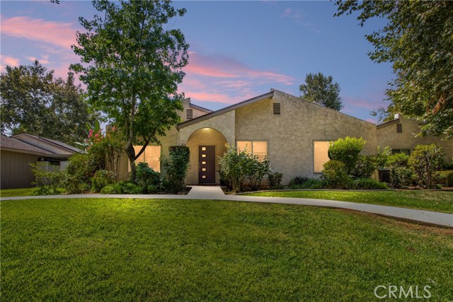 Property photo of 977 Ardmore CR