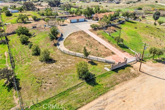 Property photo of 22695 Margarth ST