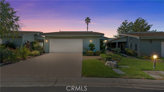 Property photo of 1747 Lomas Privadas Dr