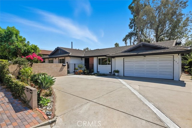 Property photo of 682 E Rowland ST