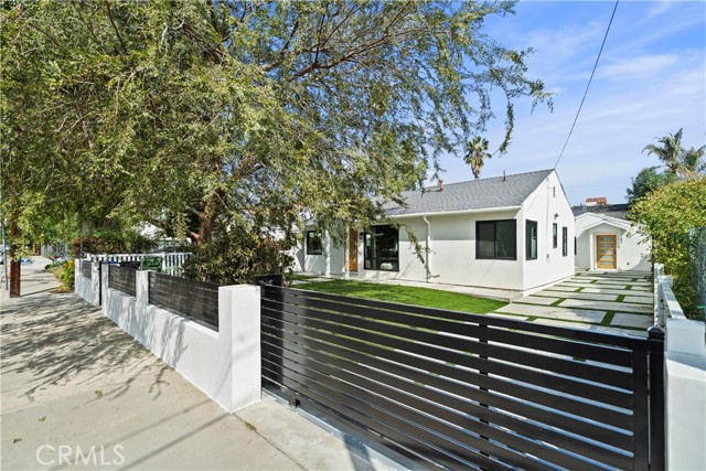 Property photo of 5222 Cedros AV