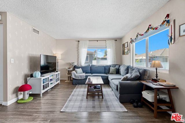 Property photo of 28016 Robin AV