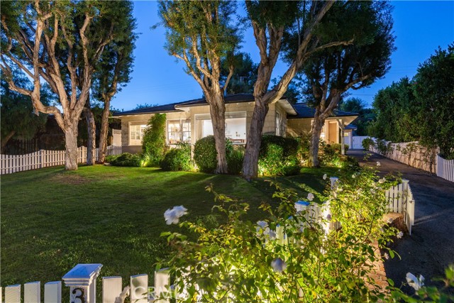 Property photo of 3609 Palos Verdes DR
