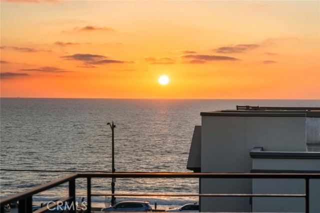Property photo of 1603 S Catalina AV