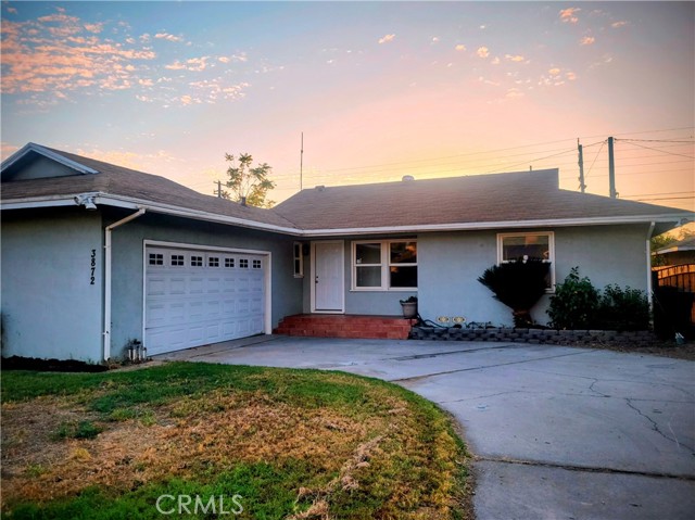 Property photo of 3872 Broadmoor BL