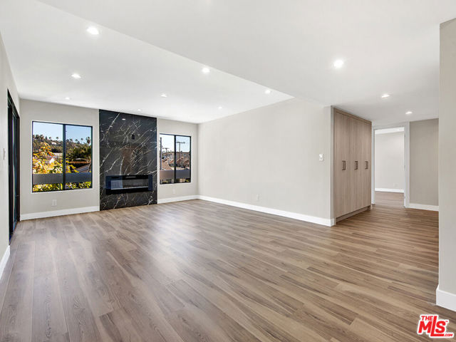 Property photo of 1325 Valley View RD