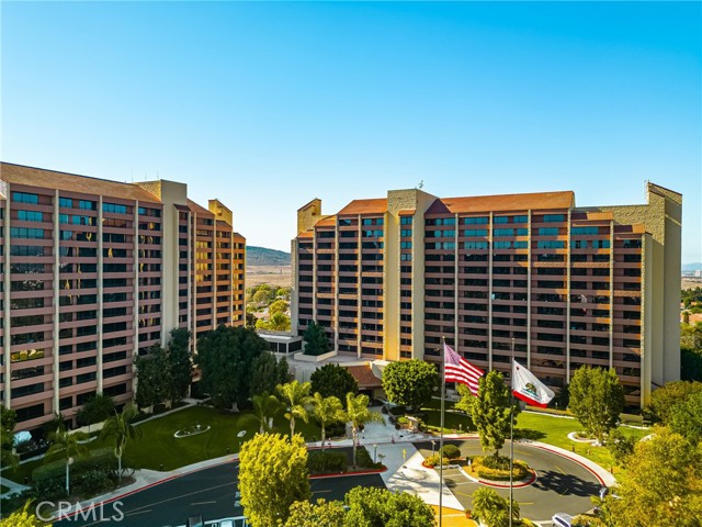 Property photo of 24055 Paseo Del Lago