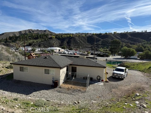 Property photo of 17559 Sierra Highway