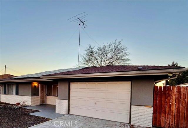 Property photo of 661 S Carmalita