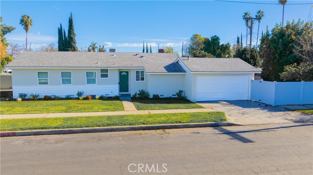 Property photo of 19034 Wyandotte AV