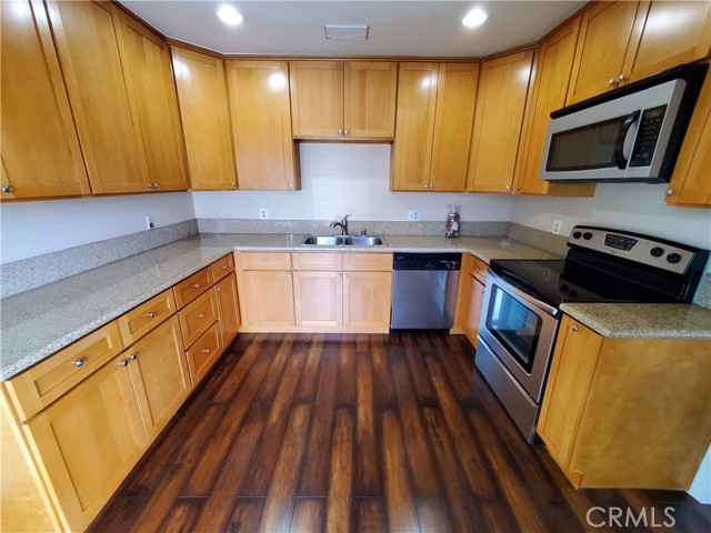 Property photo of 955 Las Lomas DR