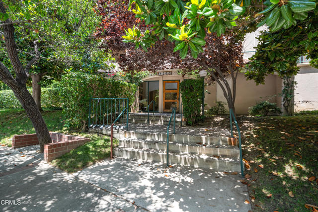 Property photo of 4200 Via Arbolada