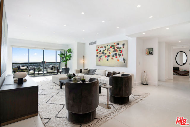 Property photo of 10724 Wilshire BL